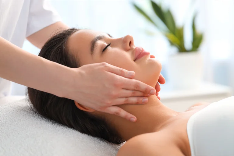 Masaż kobido – co to i jak działa na skórę?