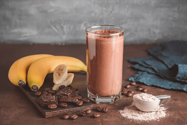 Koktajl kakaowo-bananowy z espresso 